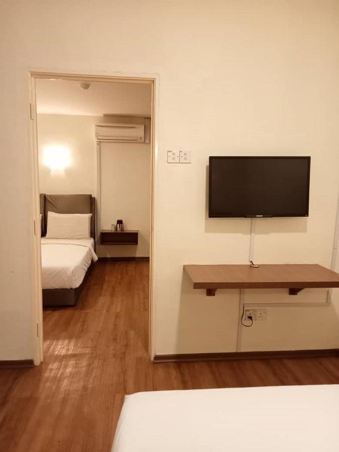I Harmony Hotel Johor Bahru Buitenkant foto