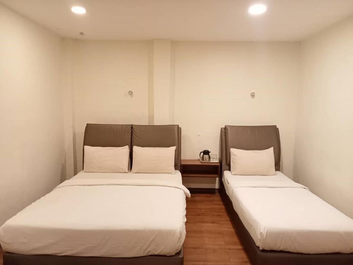 I Harmony Hotel Johor Bahru Buitenkant foto